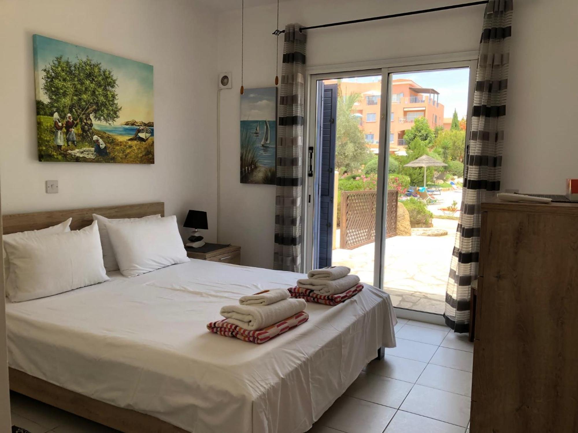 Stylish 1 Bedroom Apartment In Limnaria Gardens Pafos Zewnętrze zdjęcie